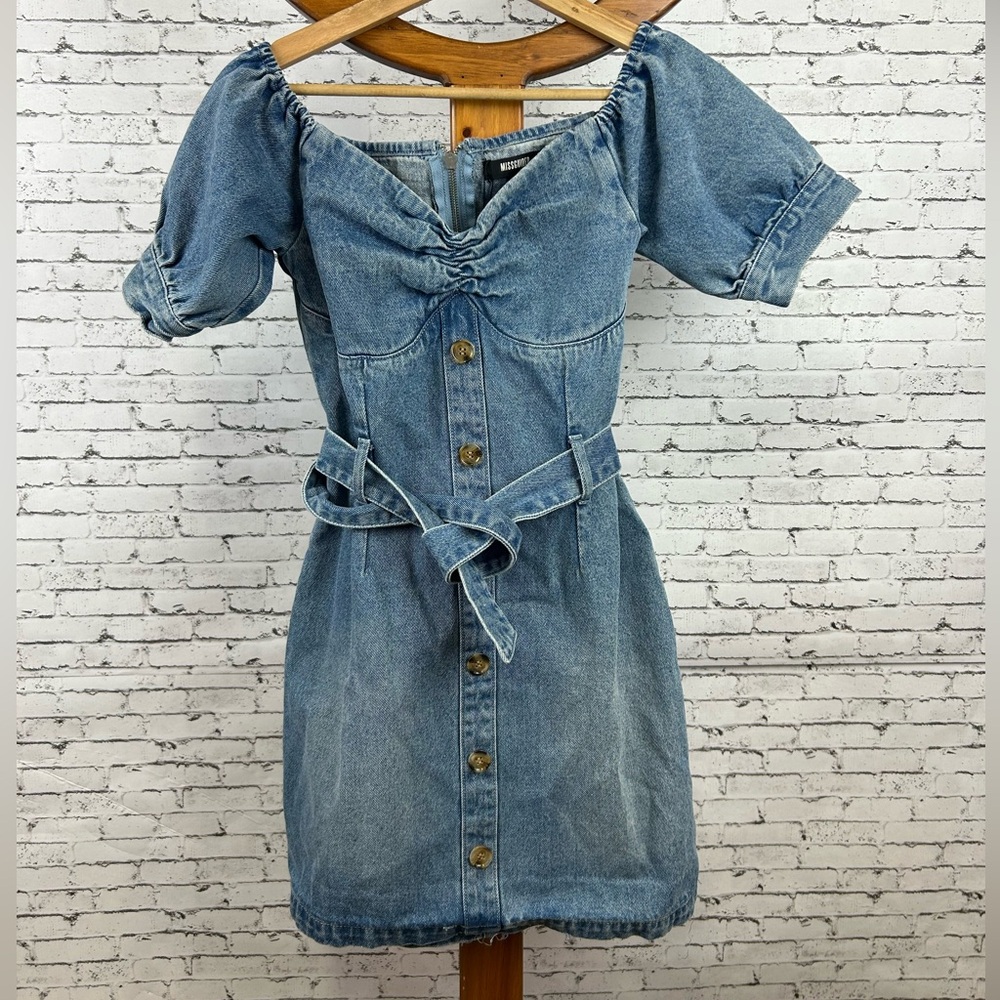 Missguided | Super cute Short Sleeve Blue Denim Dress size 0